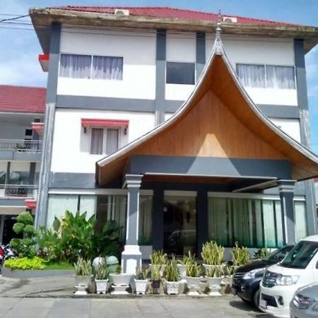 Edotel Minangkabau Padang  Exteriér fotografie